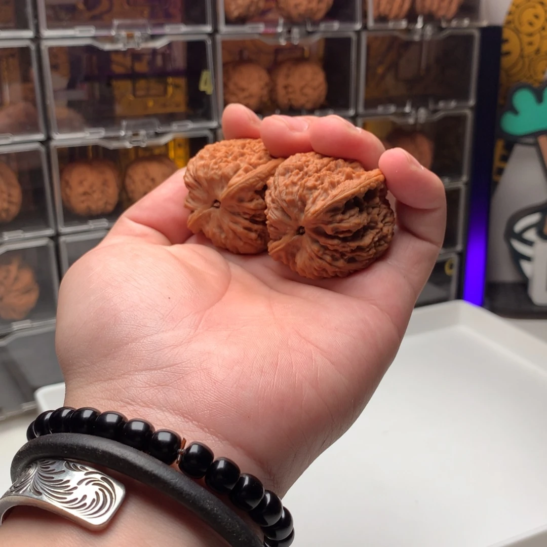 逸***轩桃核吊坠南疆石66668888