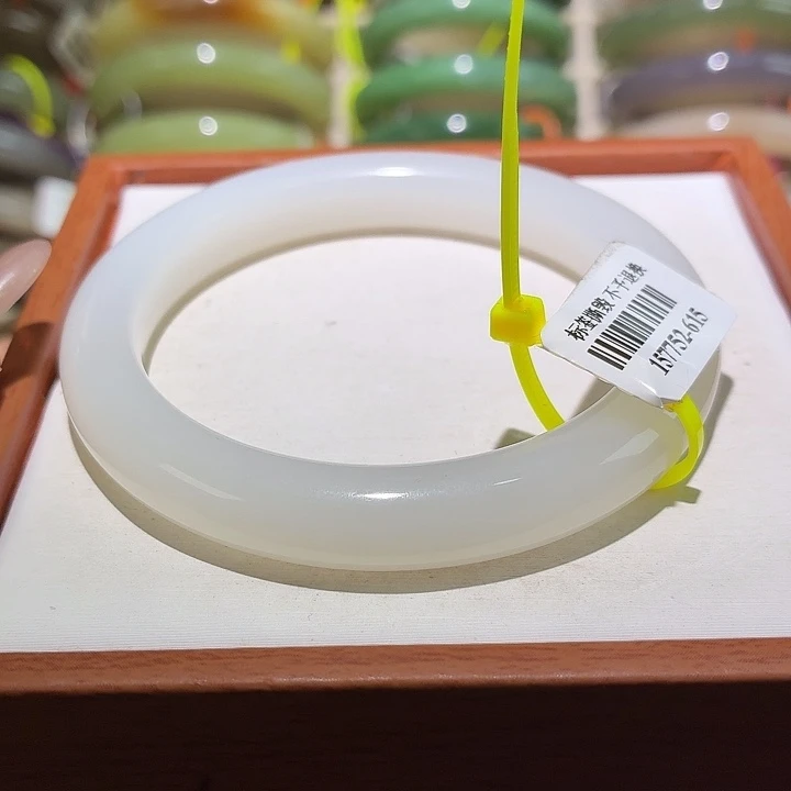 和田玉未镶嵌手镯64号54+