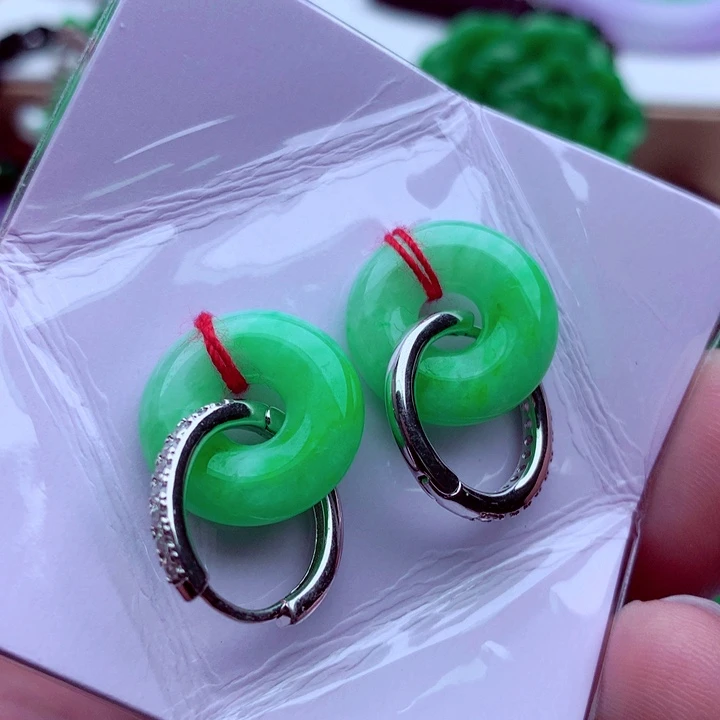 翡翠未镶嵌耳饰耳饰