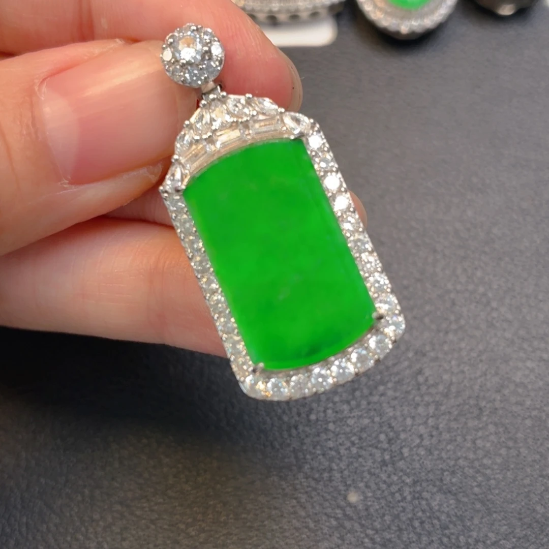 翡翠银S925镶嵌吊坠(不含链)