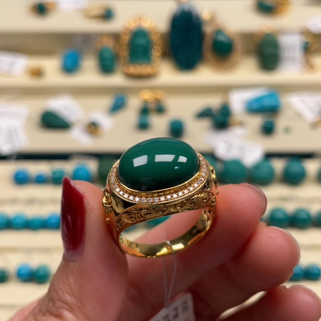 18K金镶嵌绿松石珠宝奇石戒指