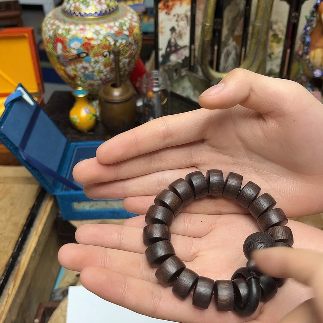 大叶紫檀（黑酸枝木类）