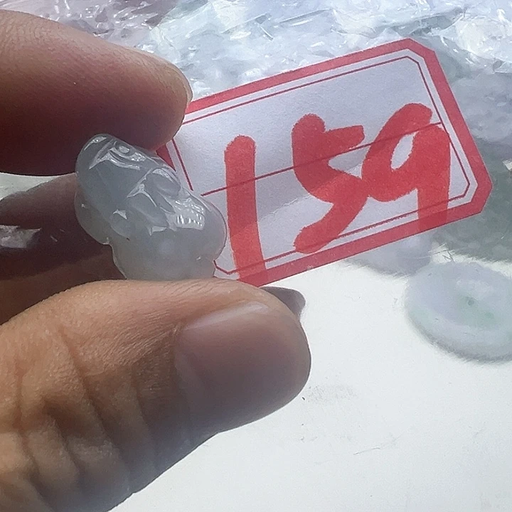 翡翠颈饰未镶嵌天然缅甸翡翠吊坠