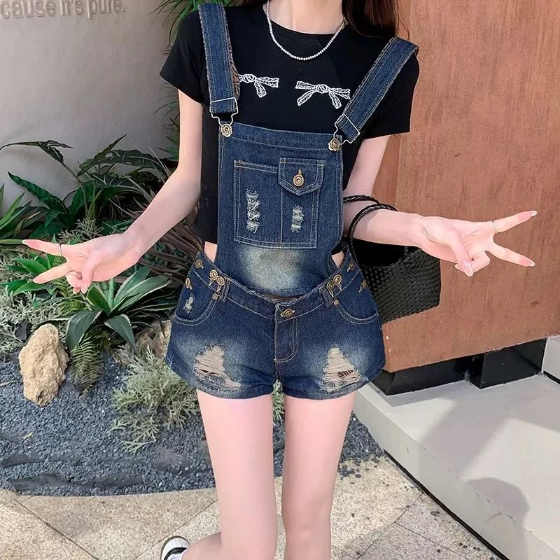 美式复古水洗破洞牛仔背带短裤女2025夏季新款可拆卸修身包臀热裤