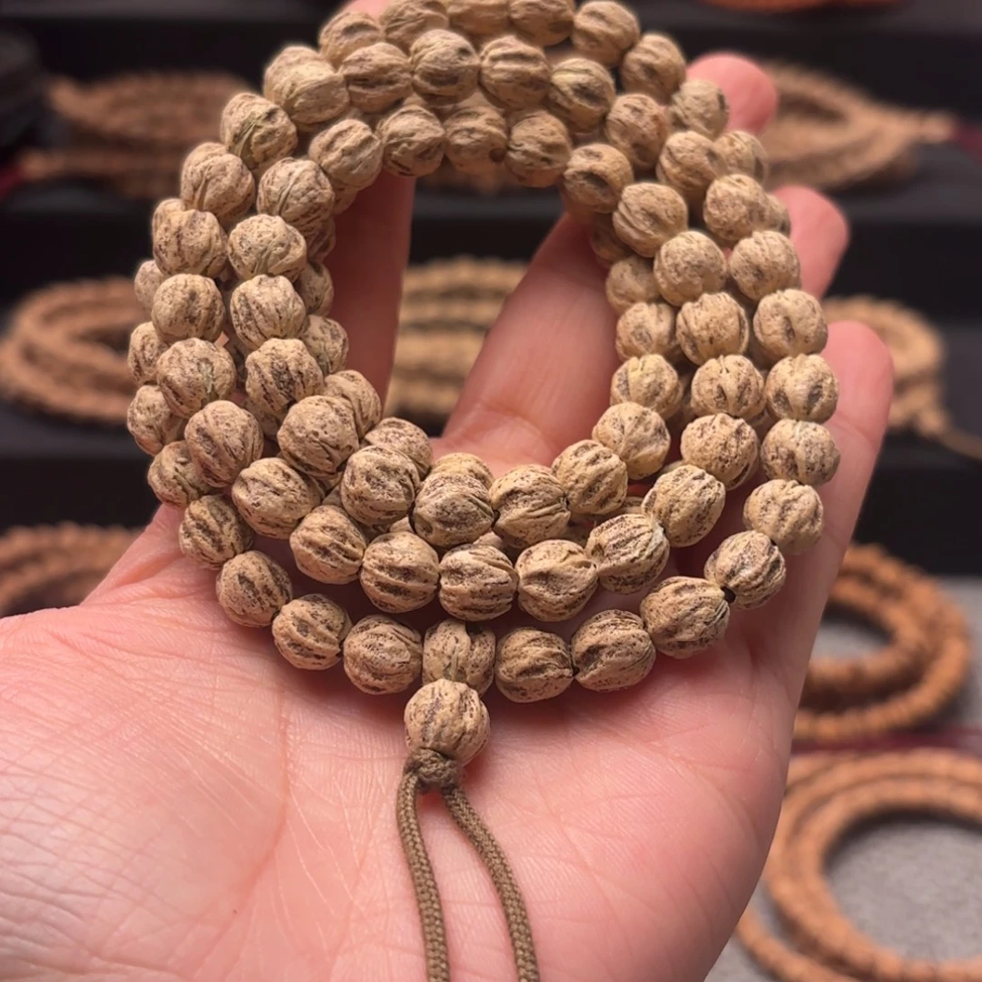 何***、柏香籽/百香籽吊坠