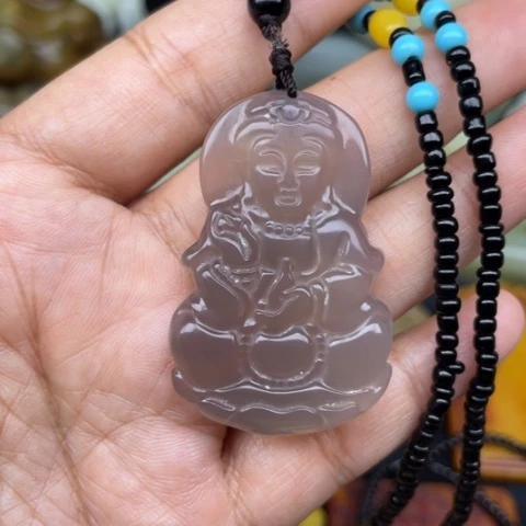 未镶嵌颈饰玛瑙/玉髓70