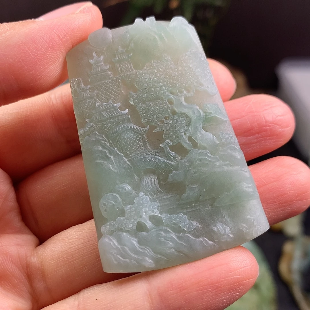 定制翡翠未镶嵌山水
