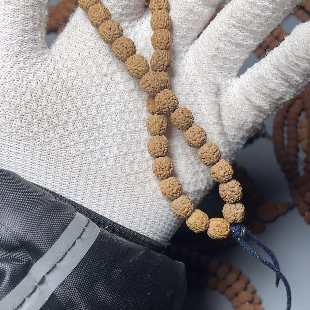 平***人金刚菩提吊坠原桩纯血一代龙手持