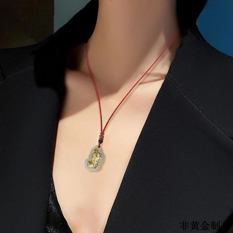 镶嵌式貔貅项链首饰森系女士项坠精美百搭