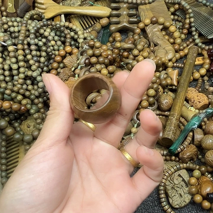 维腊木（绿檀）手串/手链R****