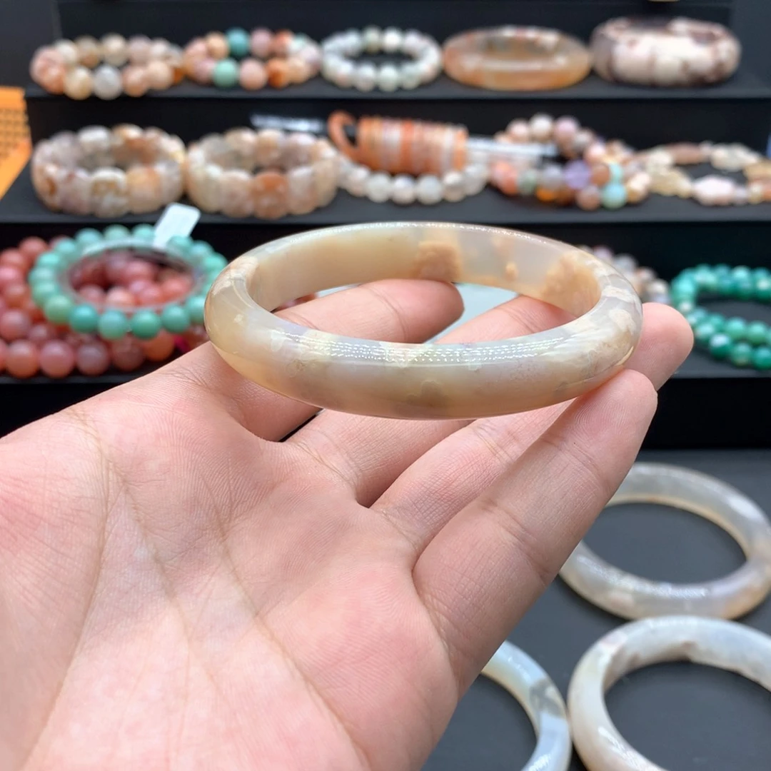 【闪购商品】手镯玛瑙/玉髓未镶嵌水*桃