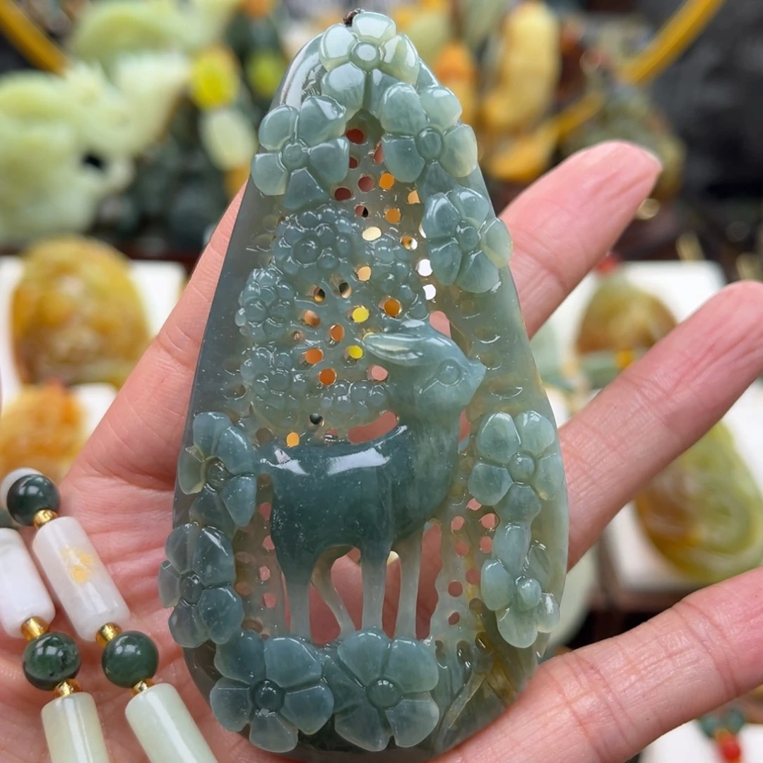 岫玉未镶嵌挂件挂件