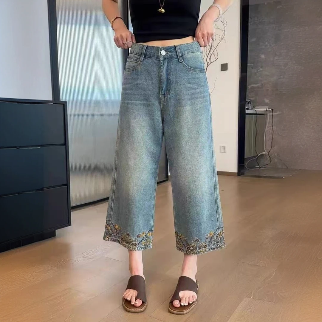 新中式国风刺绣直筒牛仔裤女夏季新款大码胖mm高腰显瘦九分阔腿裤