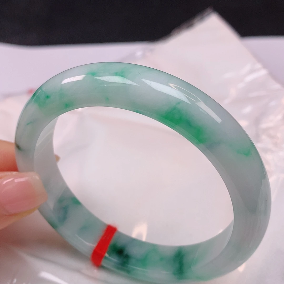 【闪购商品】未镶嵌手镯翡翠57翡翠手镯