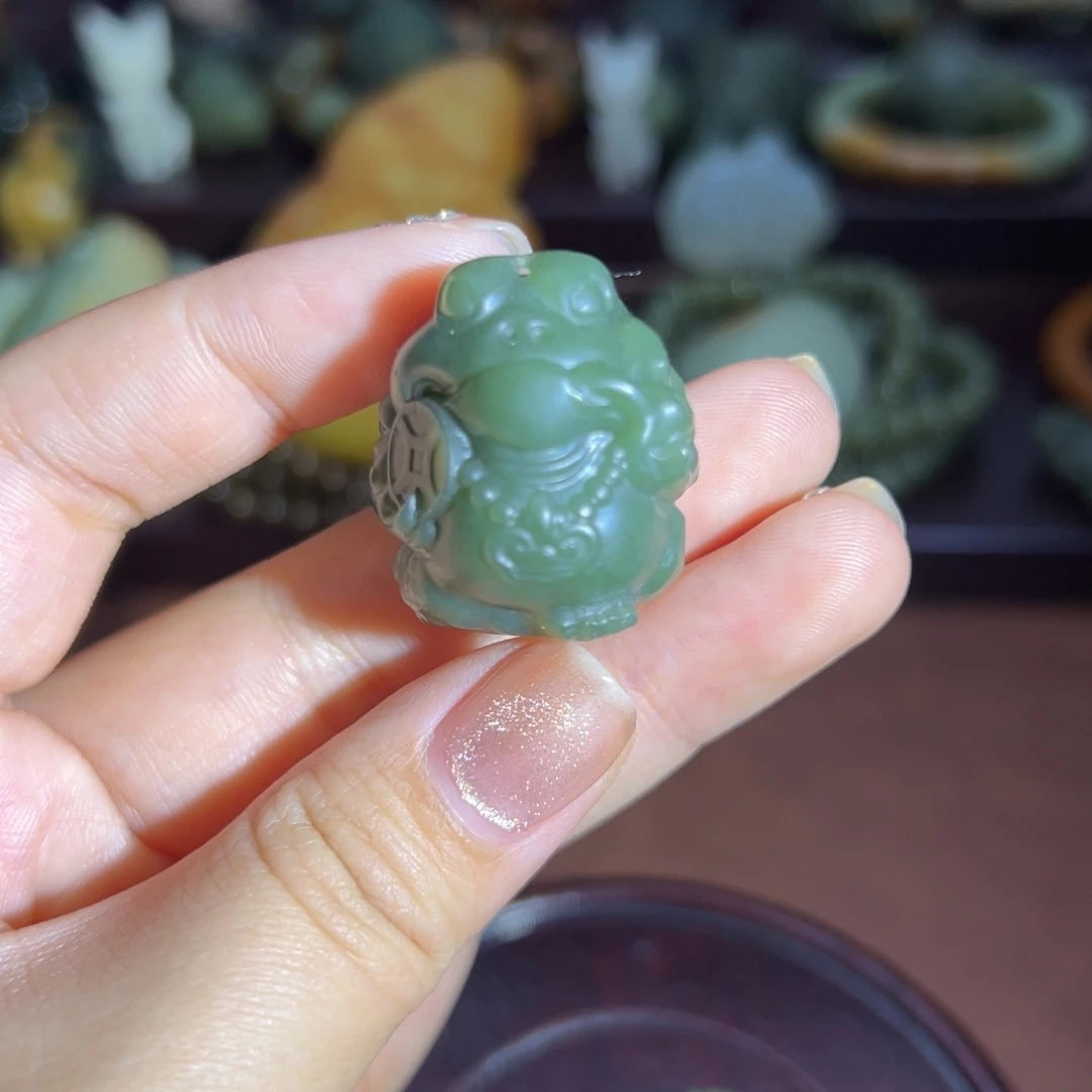 和田玉未镶嵌珠宝奇石