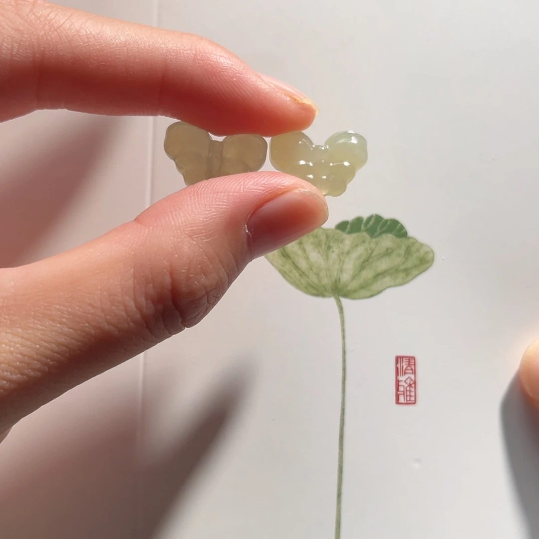 吊坠(不含链)未镶嵌和田玉蝴蝶一对50