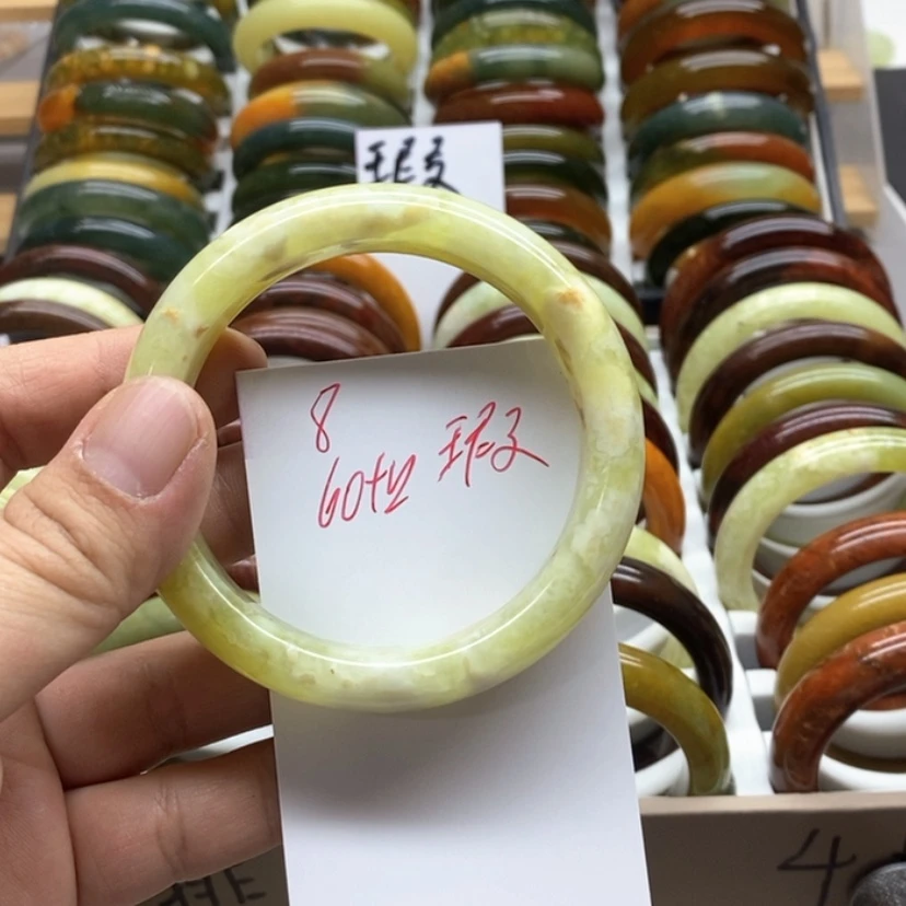 【闪购商品】蛇纹石玉手镯未镶嵌桂***多