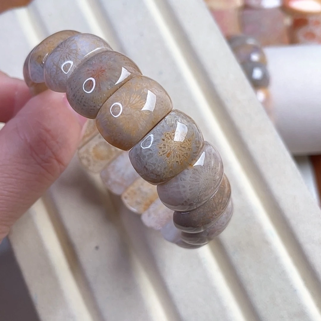 【闪购商品】硅化玉手镯未镶嵌E****n