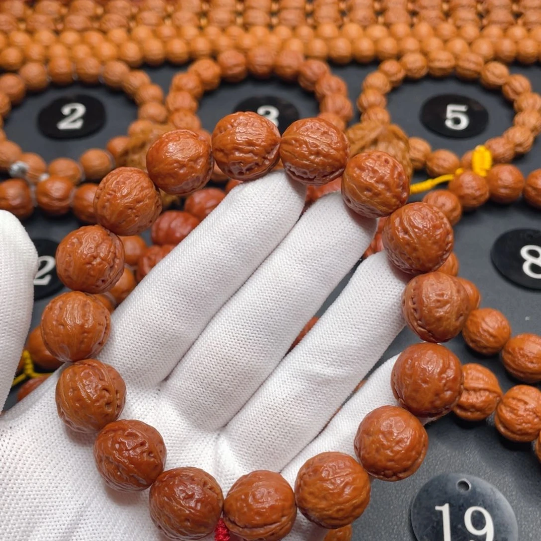 文玩核桃手串野生核桃小枣型光头秋子手持