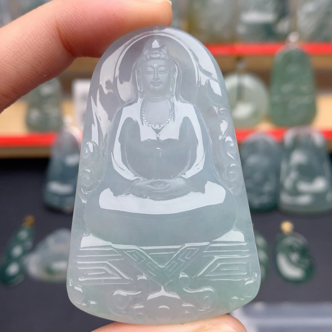 翡翠未镶嵌颈饰素衣