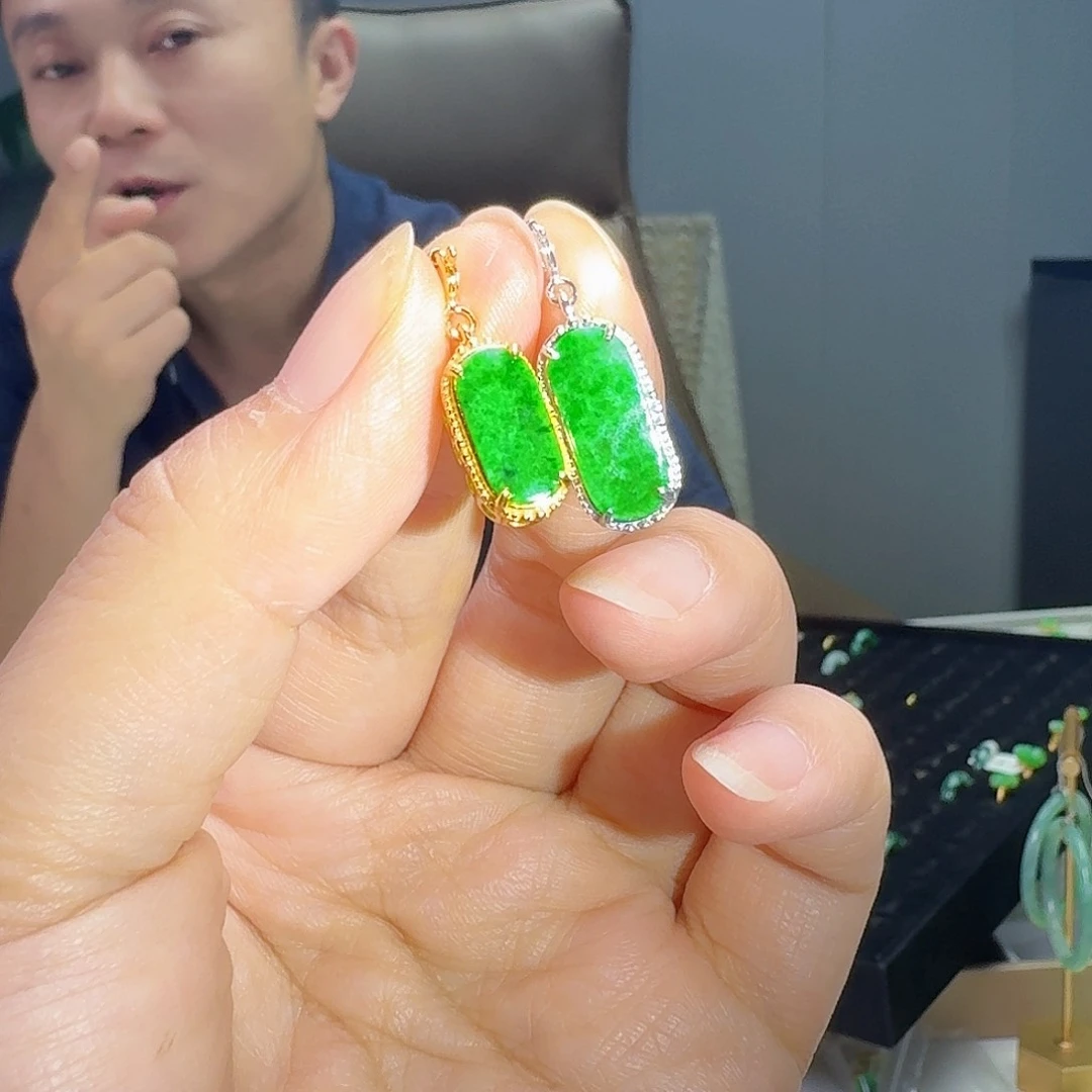 翡翠银S925镶嵌吊坠(不含链)多样性发货其一