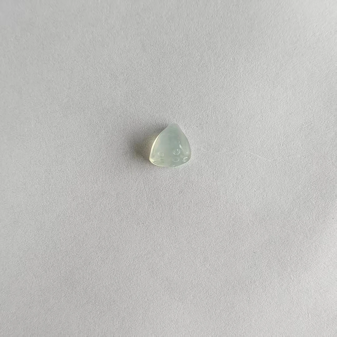 天然缅甸翡翠莲蓬