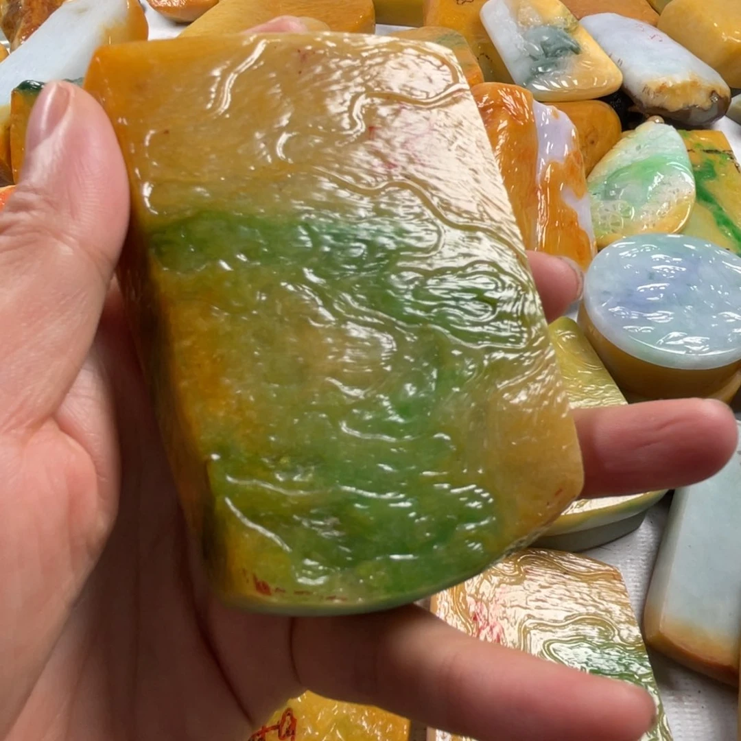 【闪购商品】未镶嵌定制翡翠西*者翡翠