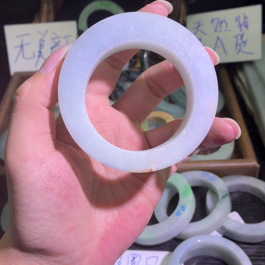 定制翡翠未镶嵌翡翠A货手镯毛胚定制