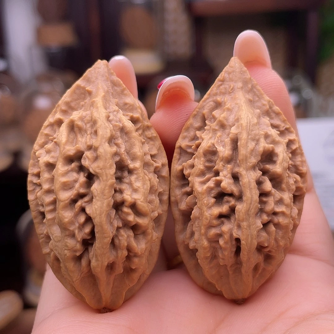 酒***烤吊坠文玩核桃黄金叶