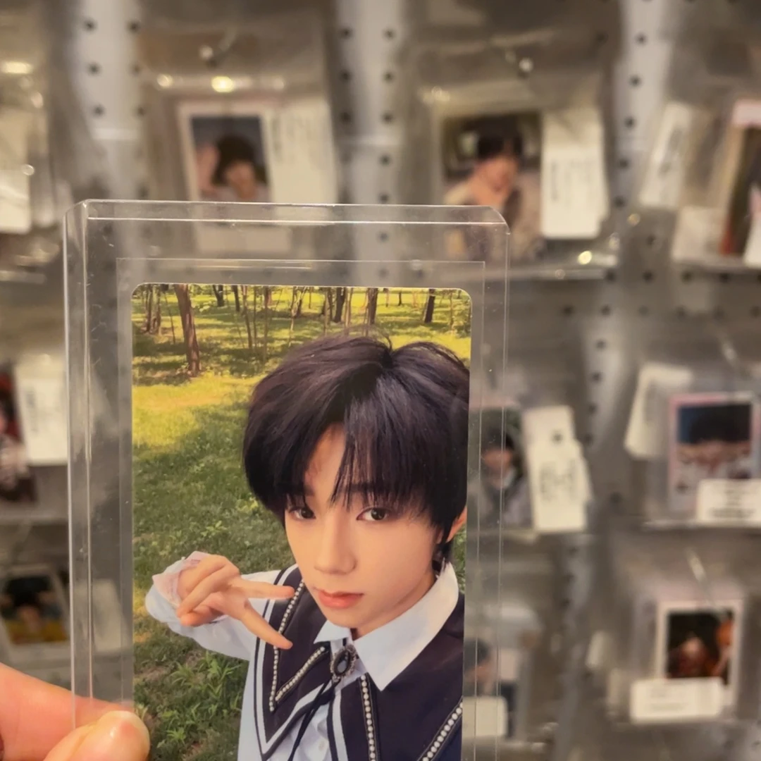 王橹杰肆意卡包温感默认出厂瑕