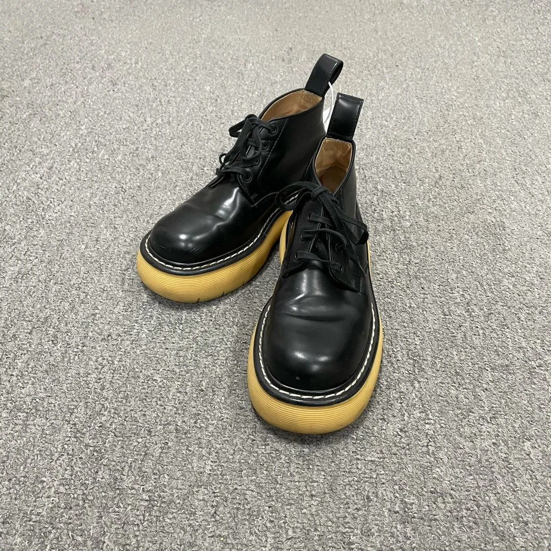 95新 BOTTEGA VENETA/葆蝶家 黑色中帮马丁靴 37码/95新/无配件