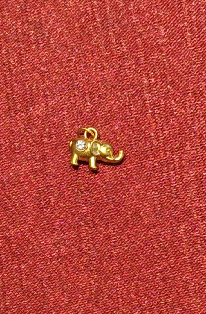 足金 点钻小象吊坠