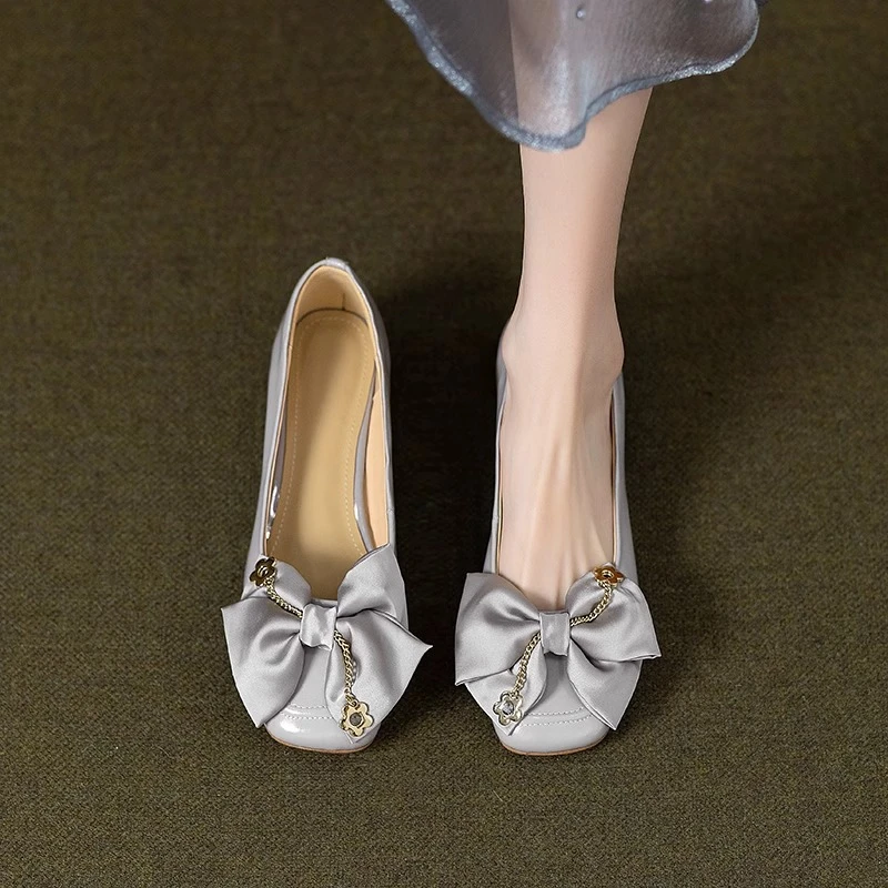 法式复古真皮方头蝴蝶结单鞋女2025春秋新款气质优雅浅口粗中跟鞋