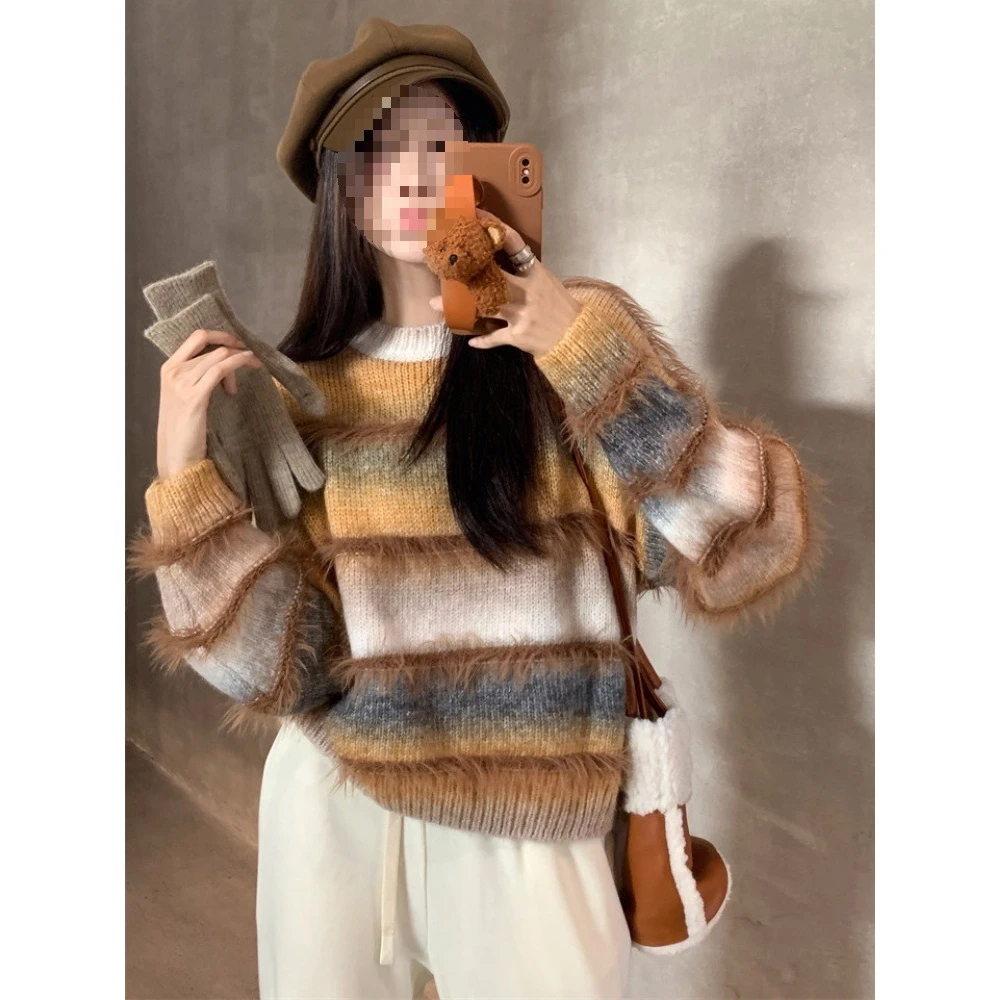 美式复古水貂绒毛衣女春秋大码胖mm短款渐变色上衣条纹打底针织衫