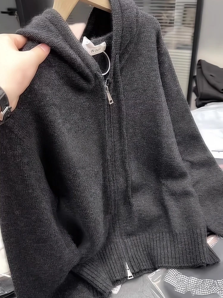 韩系高级感气质百搭减龄简约灰色连帽针织衫2025秋冬新款毛衣开衫