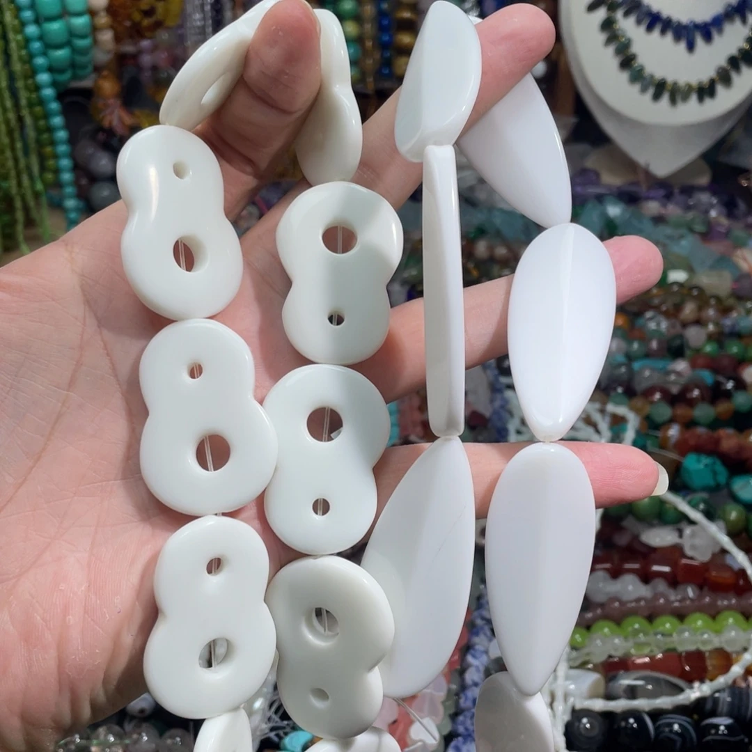 石英质玉，造型，未镶嵌