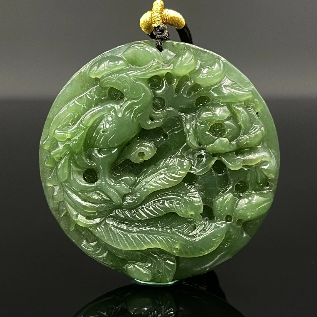 0102GY8604和田玉挂件