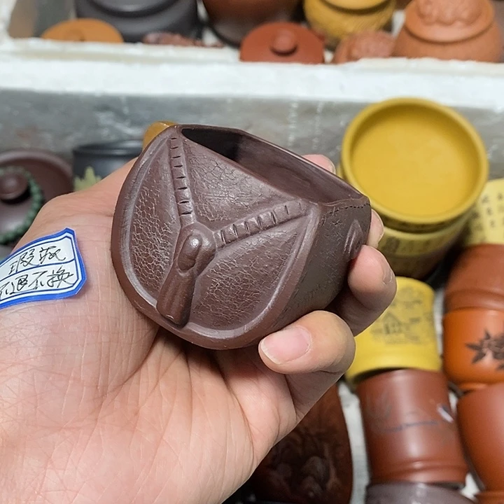 瑕疵不退不换介意勿拍