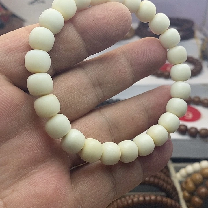 手串紫金鼠牙果老型手串