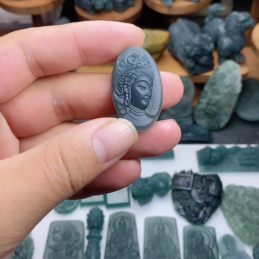 定制翡翠未镶嵌观音