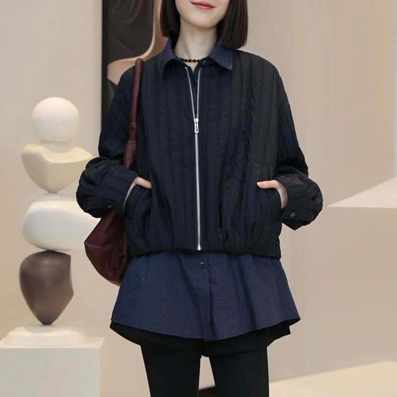 2025秋冬季时尚显瘦长袖休闲风短款假两件圆领棉服女款小众设计感