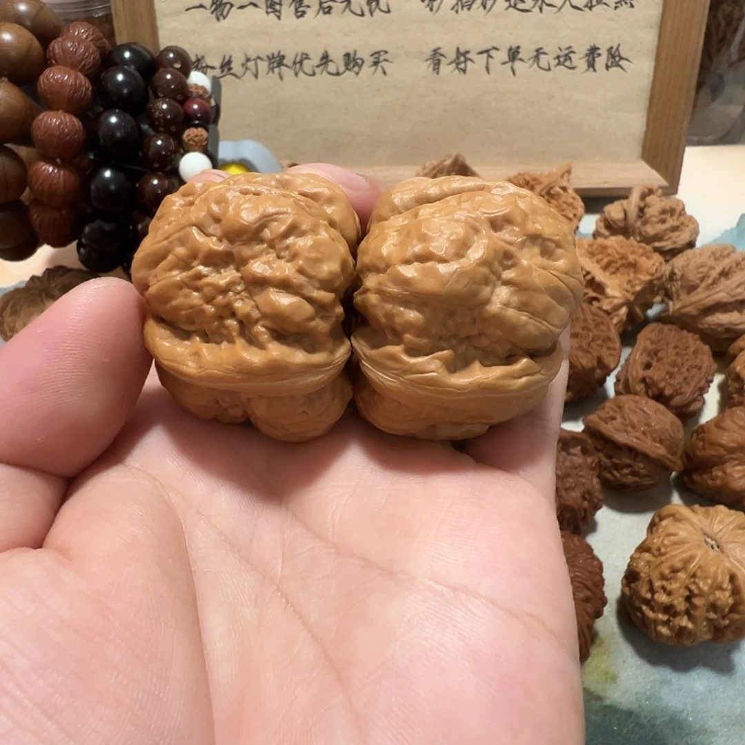 11号文玩核桃39尺蛤蟆头