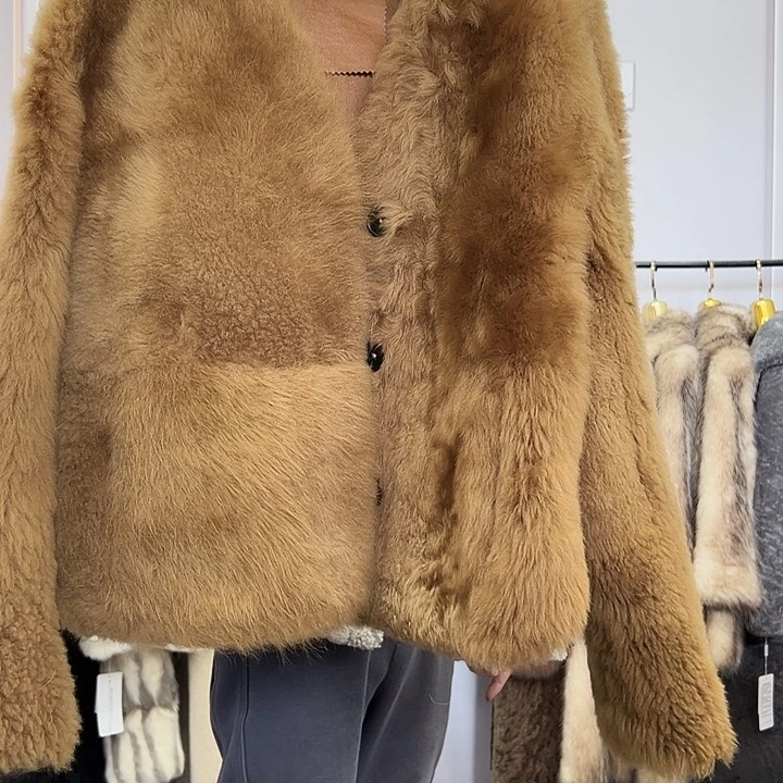 恒玖新款女装外套679