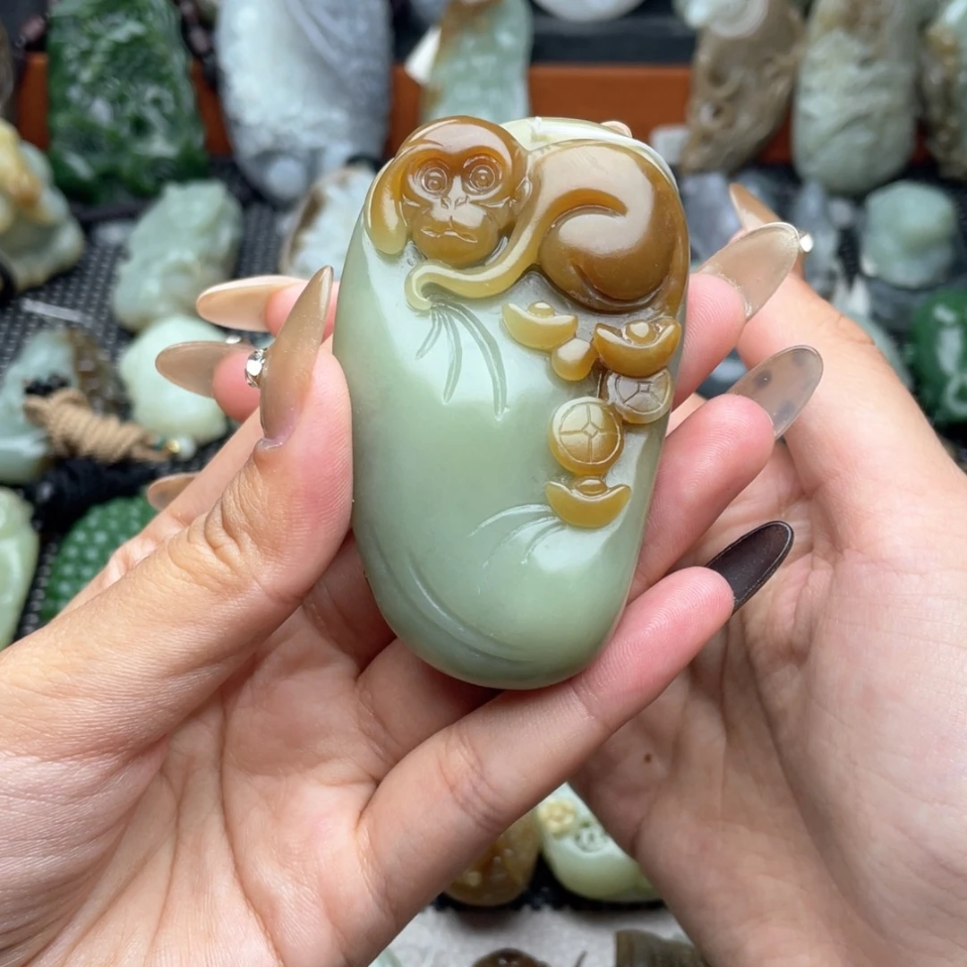 和田玉未镶嵌挂件