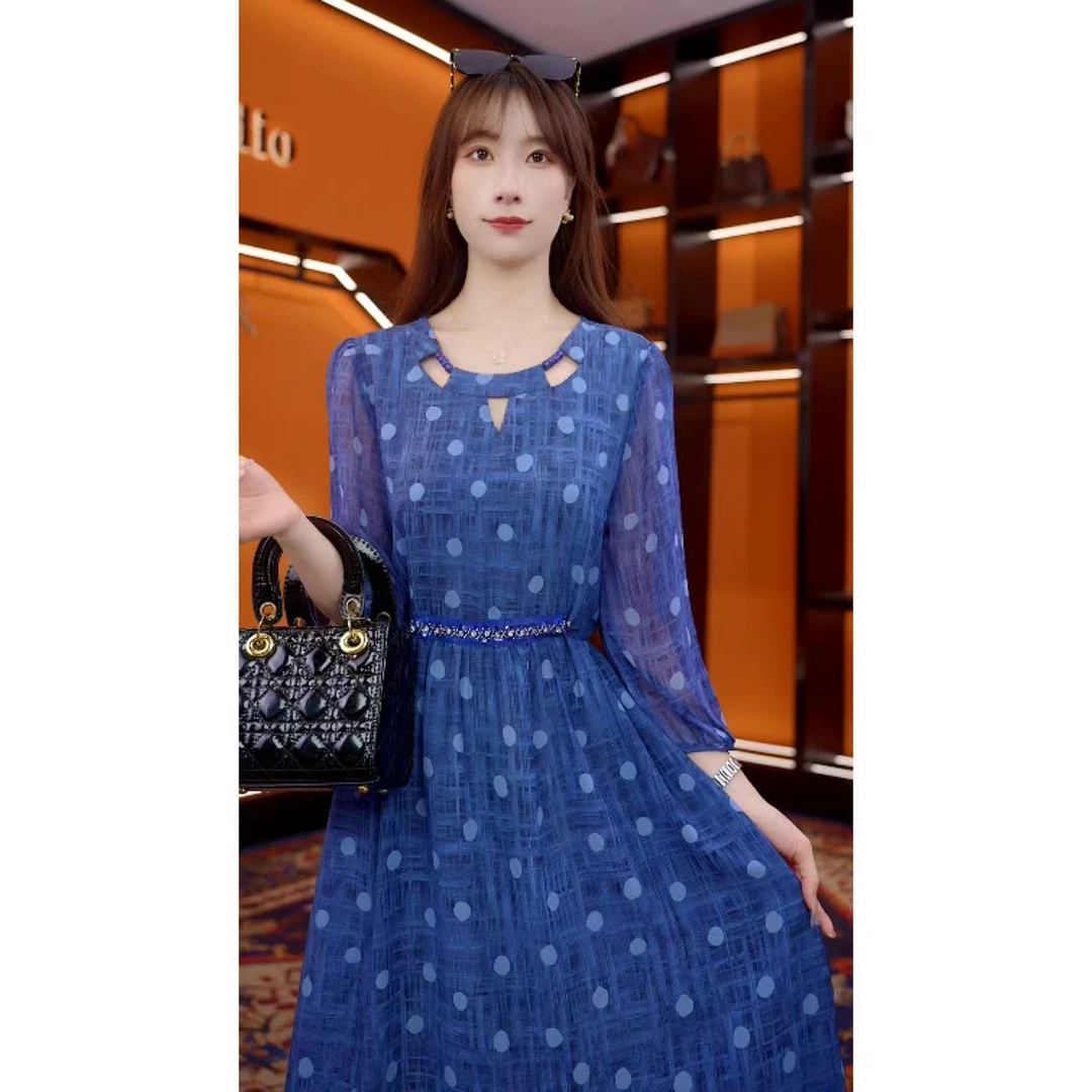 蓝调波影-2025新款高端连衣裙高贵显瘦夏季妈妈装法式中长款-梦梦