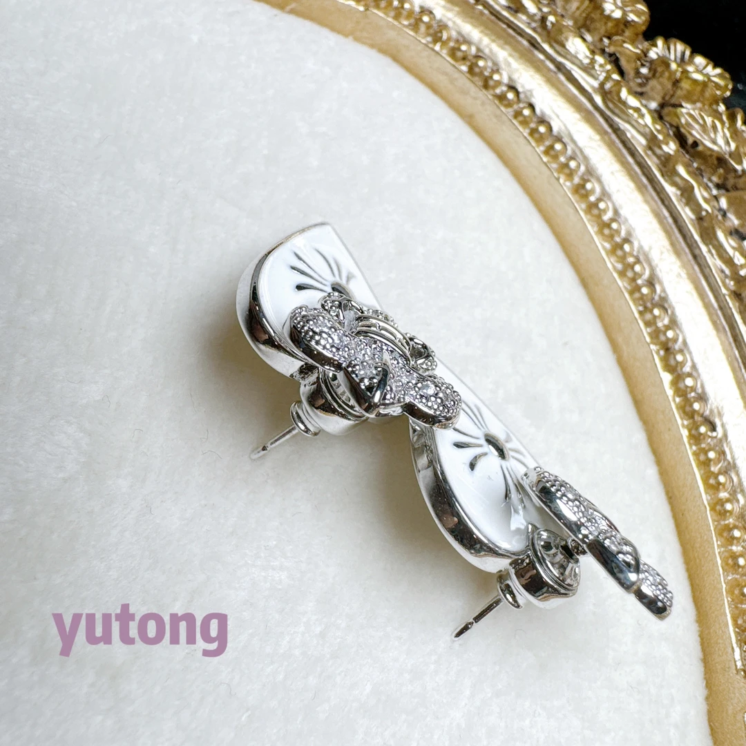 铜合金锆石耳饰 【雨桐高奢饰品】耳环CC00640