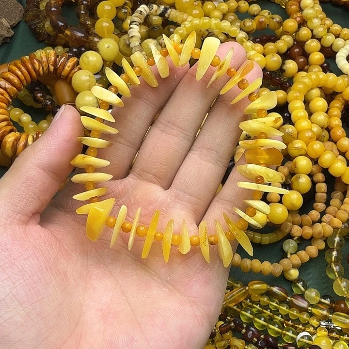 琥珀未镶嵌珠宝奇石