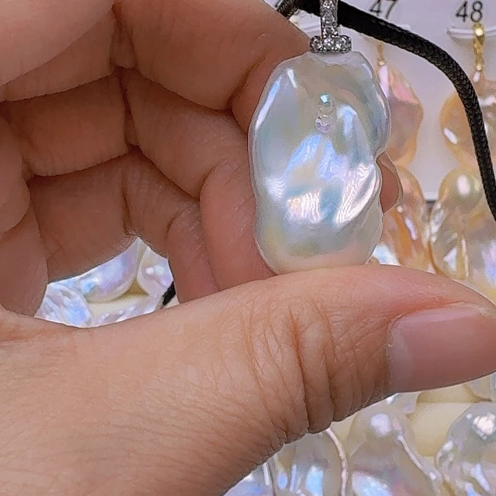 颈饰未镶嵌淡水珍珠