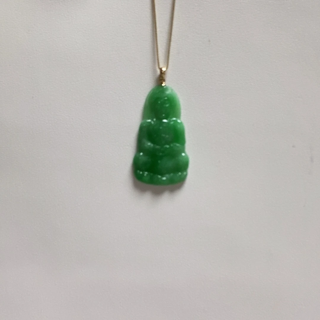 翡翠18K金镶嵌颈饰简单