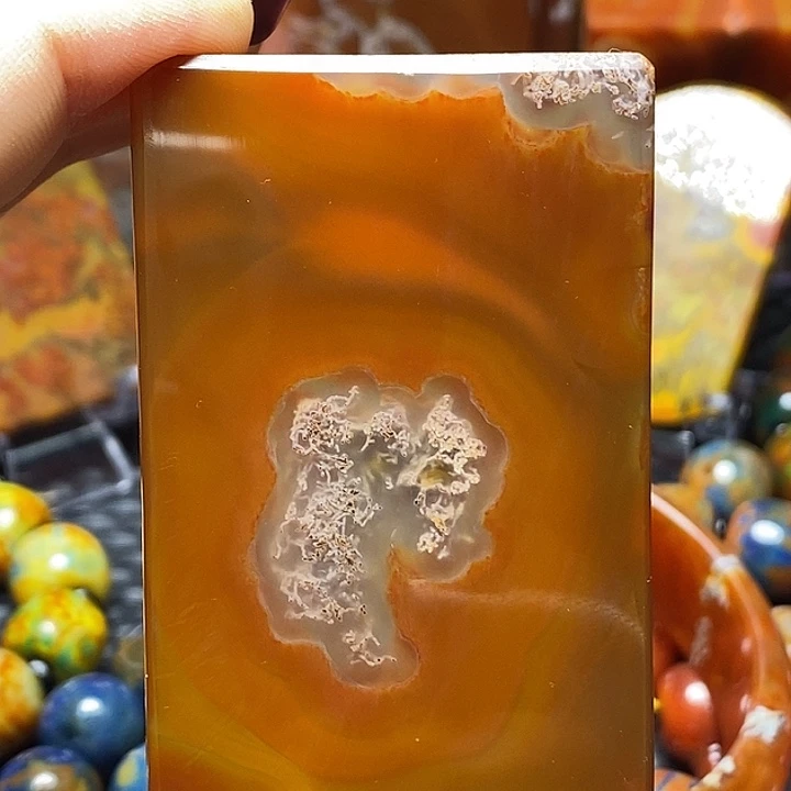 金***号玛瑙/玉髓未镶嵌颈饰